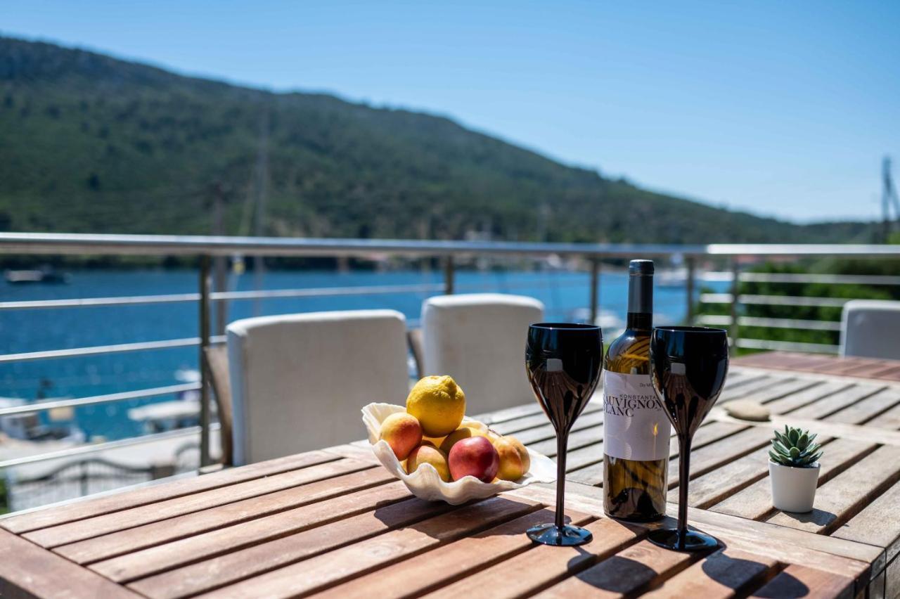 Anassa Porto Koufo Sea Front Suites Exterior photo
